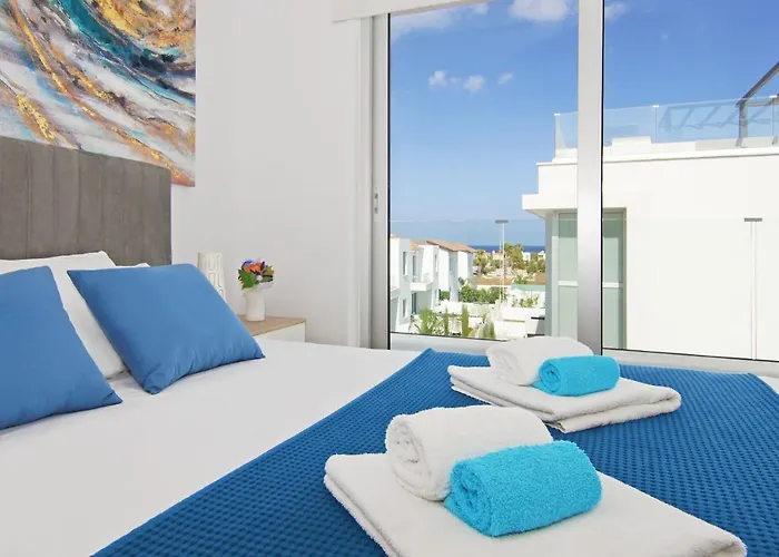 Luna Villa Protarász